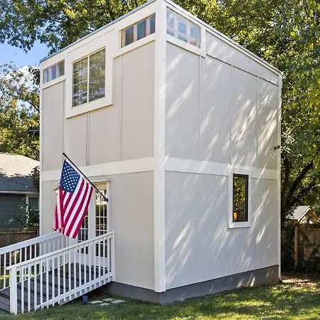 Downtown Guest House